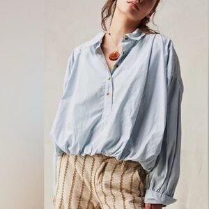 FREE PEOPLE We The Free Women’s Newport Bubble Stripe Light Blue Top Large NWT